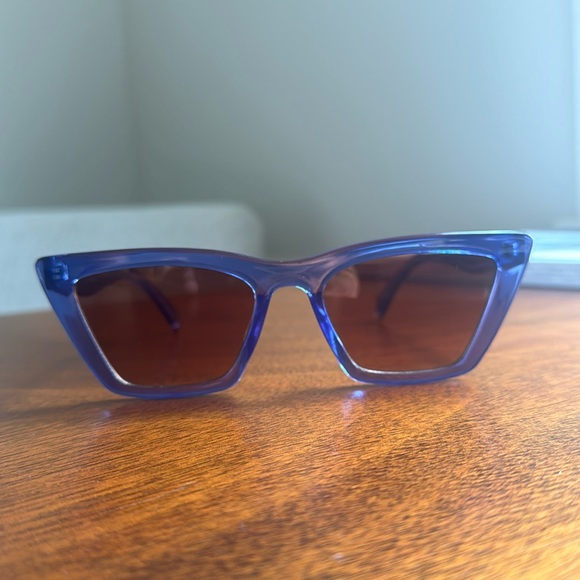 & Other Stories Accessories - & Other Stories purple sunglasses